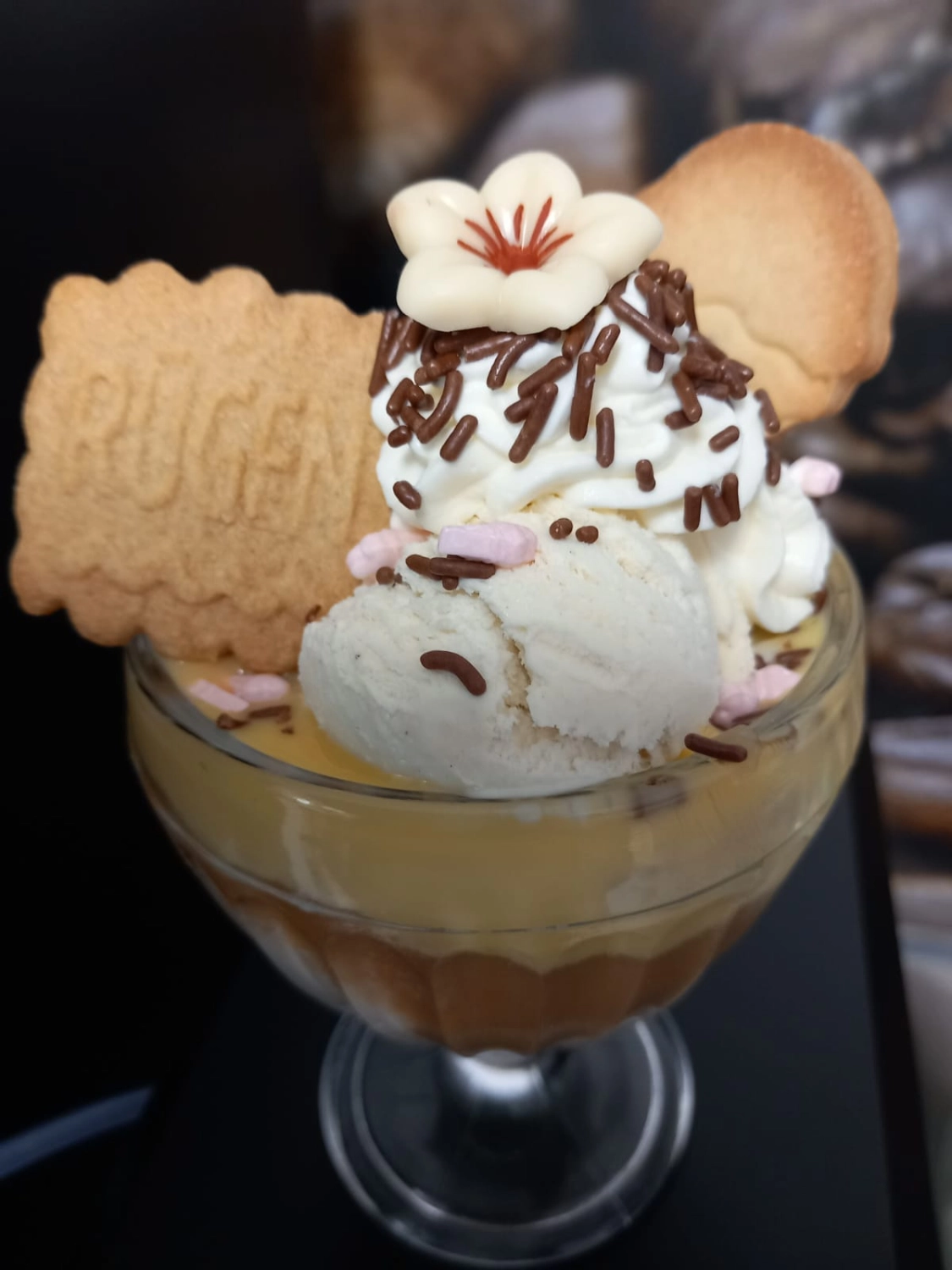 Garten-Café Tannenweg , Manfred Leisge , Katrin Leisge, Poseritz, Rügen Island, Eiscreme von Garten-Café Tannenweg